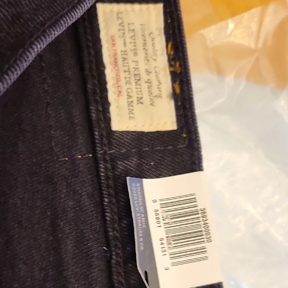 Women's Black Jeans - Picture 4 of 4